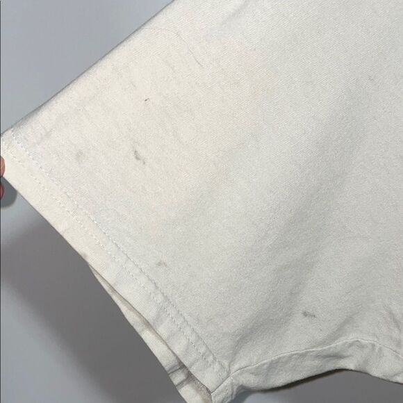 Cream Short Sleeve Tee with Vintage Car Graphic - Picture 8 of 9